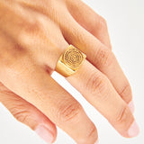 Anillo Sello Cuadrado Joven Dolores