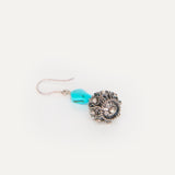 Jupetí Sphere Earrings with a gemstone